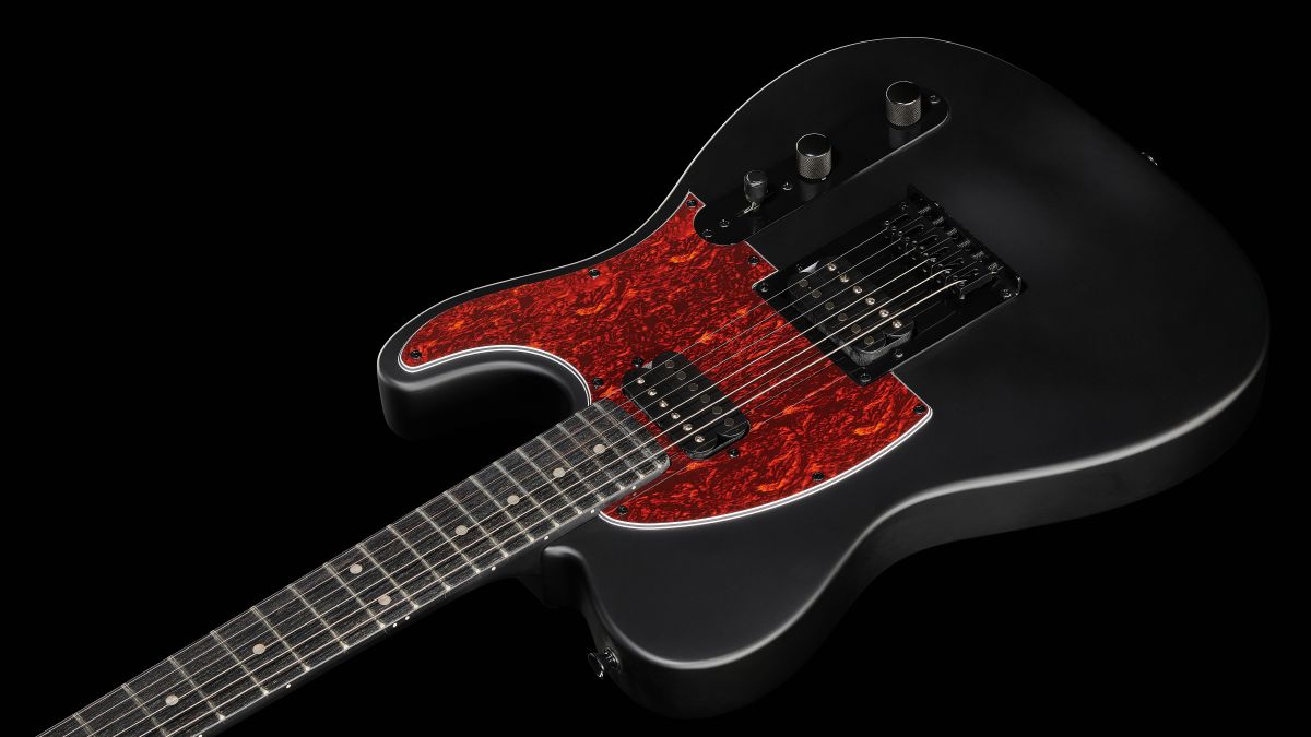 Harley Benton TE20HH, una Telecaster metalera equipada con humbuckers